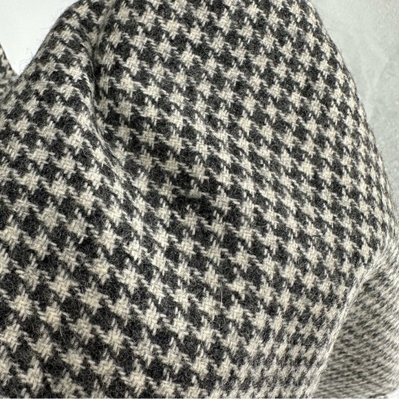 Gap Premium Recycled Wool Houndstooth Cap Sleeve Shift Dress size 6 Black White - Picture 8 of 11